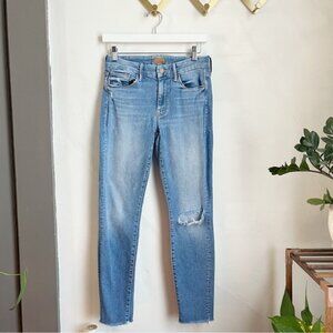 Mother The Looker Ankle Fray in Love Gun